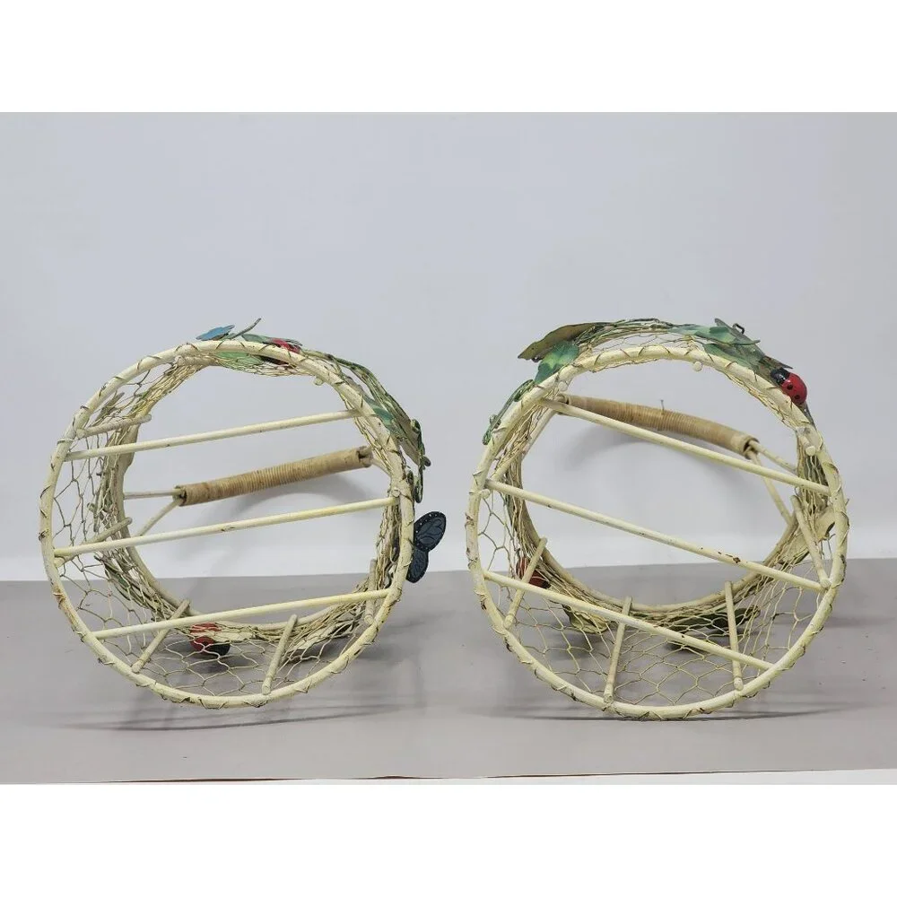 Vintage Lot Of 2 Chicken Wire Baskets Lady Bugs Butterfly Leaves‎